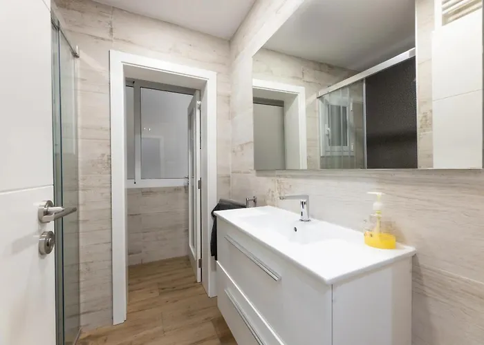 Besos Barcelona * San Adrián de Besós